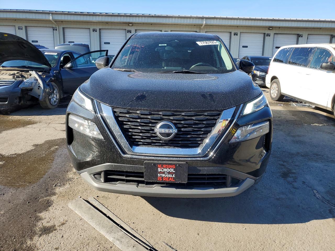 2023 Nissan Rogue Sv - Image 5