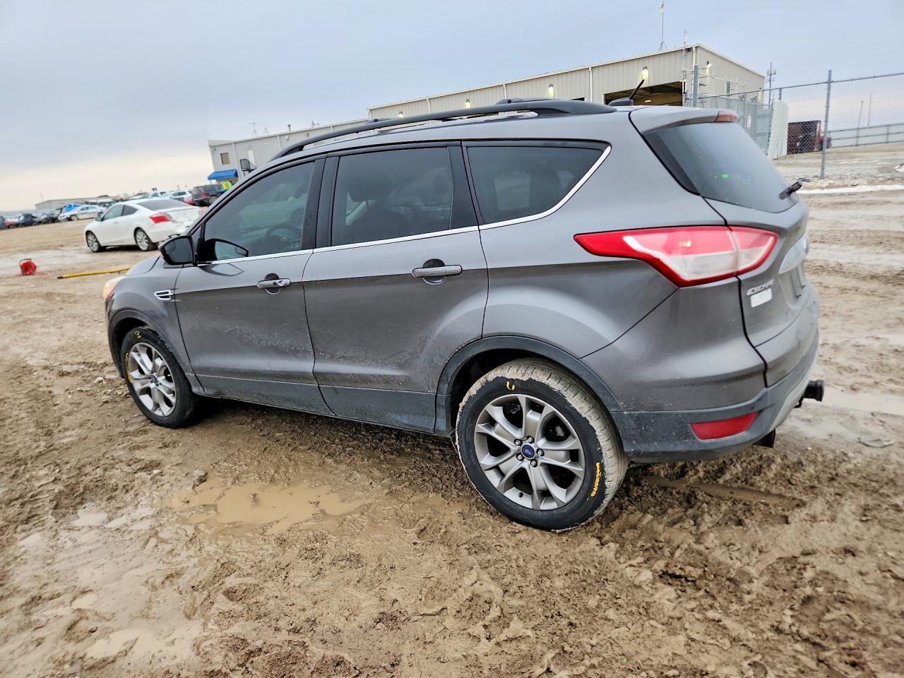 2013 Ford Escape Sel - Фото 2