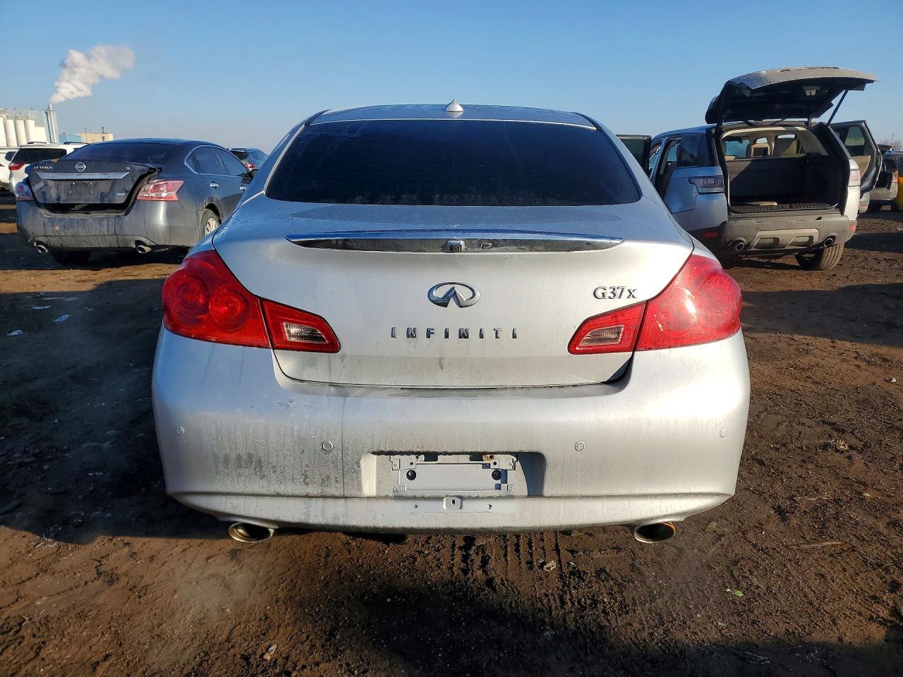 2013 Infiniti G37 - Фото 6