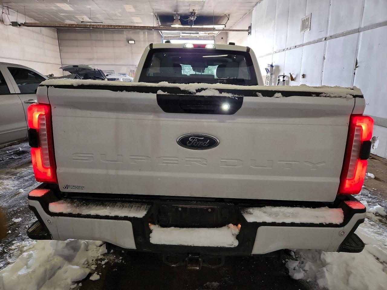 2024 Ford F350 Super Duty - Image 6