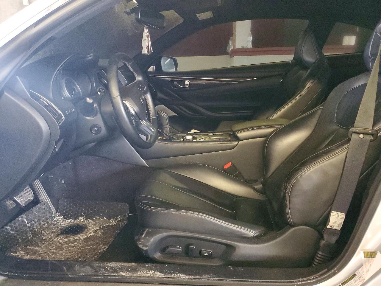 2017 Infiniti Q60 Red Sport 400 - Фото 7