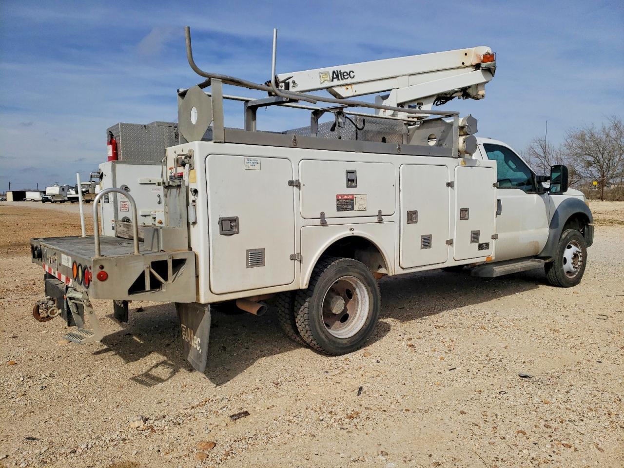 2015 Ford F450 Super Duty - Фото 3