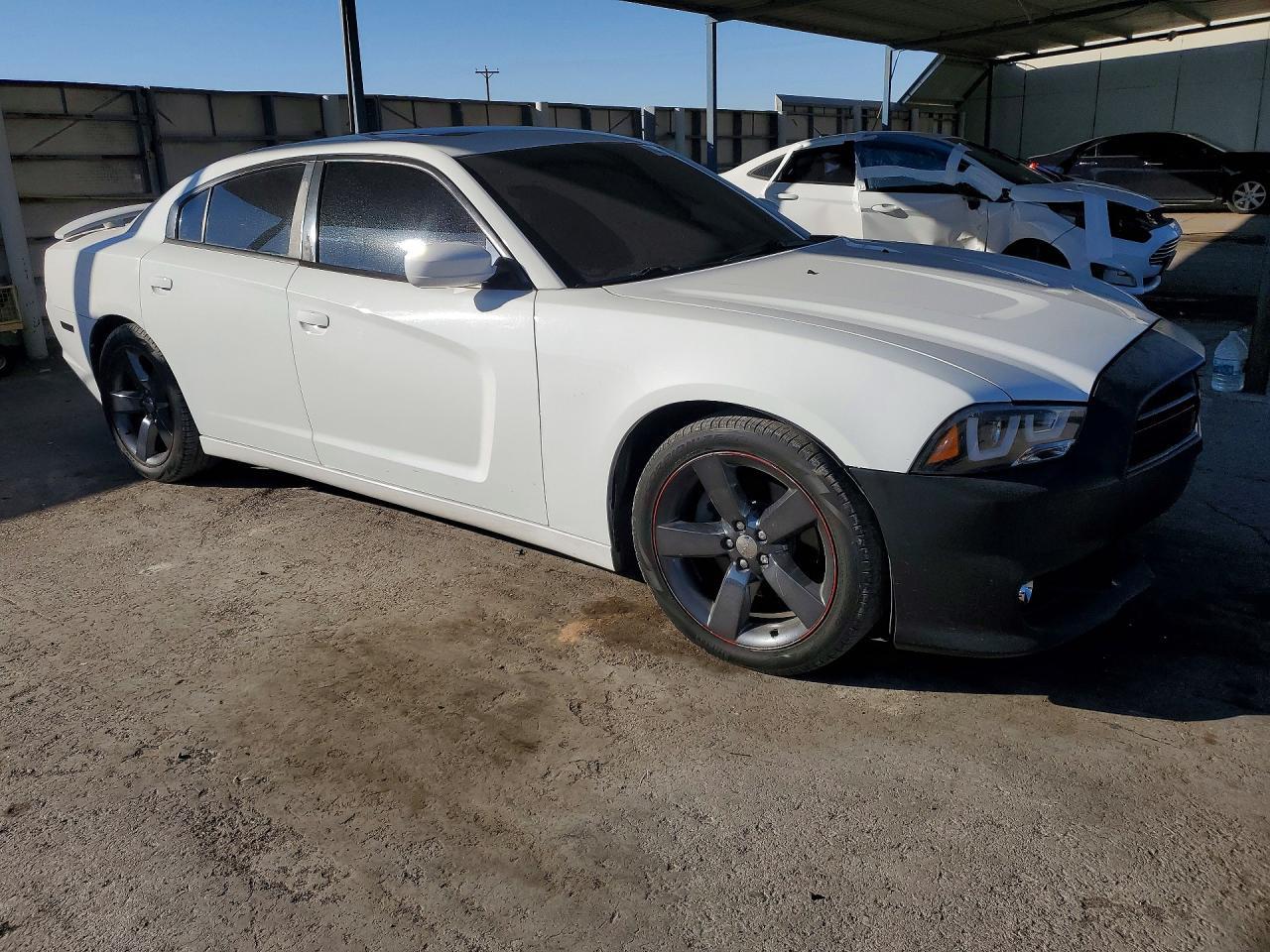 2011 Dodge Charger - Фото 4