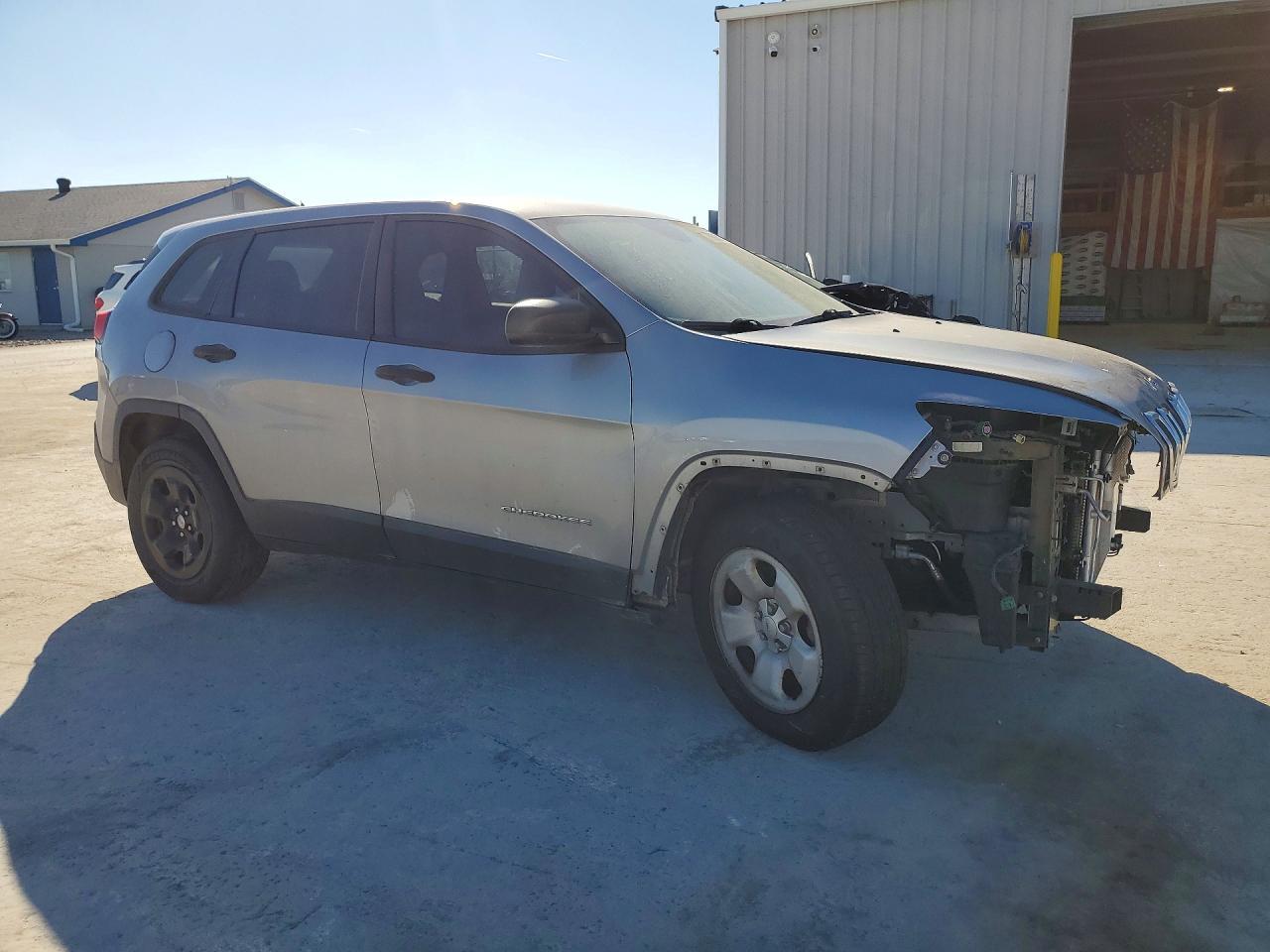 2014 Jeep Cherokee Sport - Фото 4
