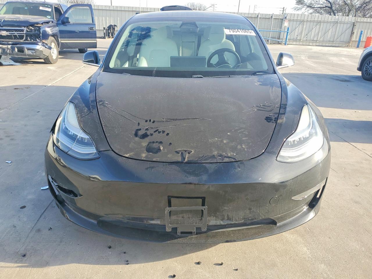 2019 Tesla Model 3 - Фото 5