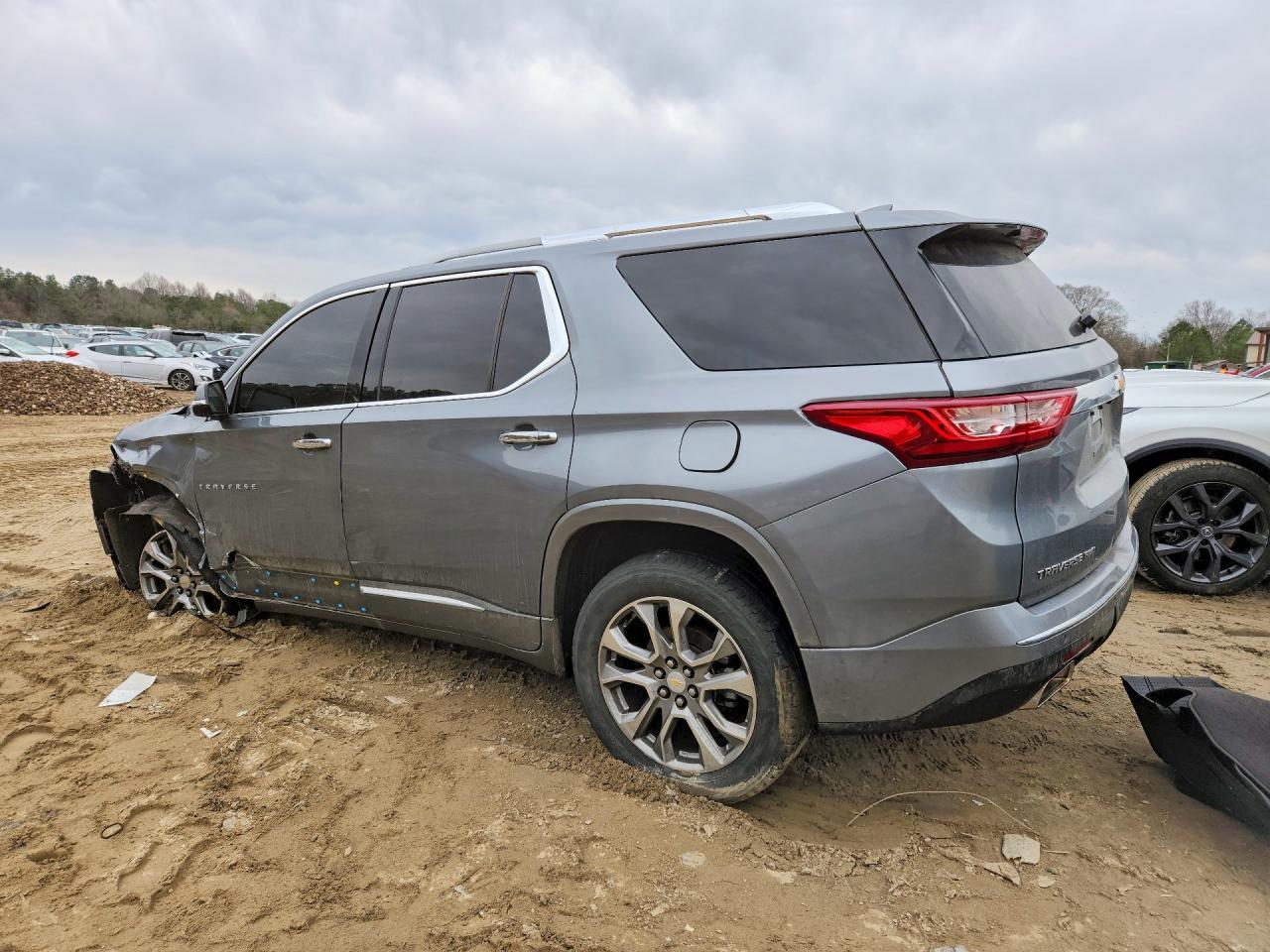 2018 Chevrolet Traverse Premier - Image 2