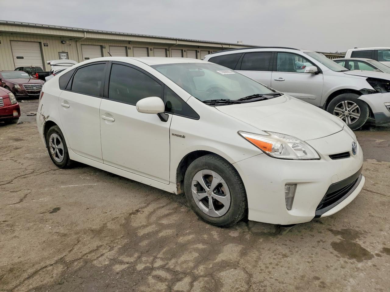 2015 Toyota Prius - Фото 4