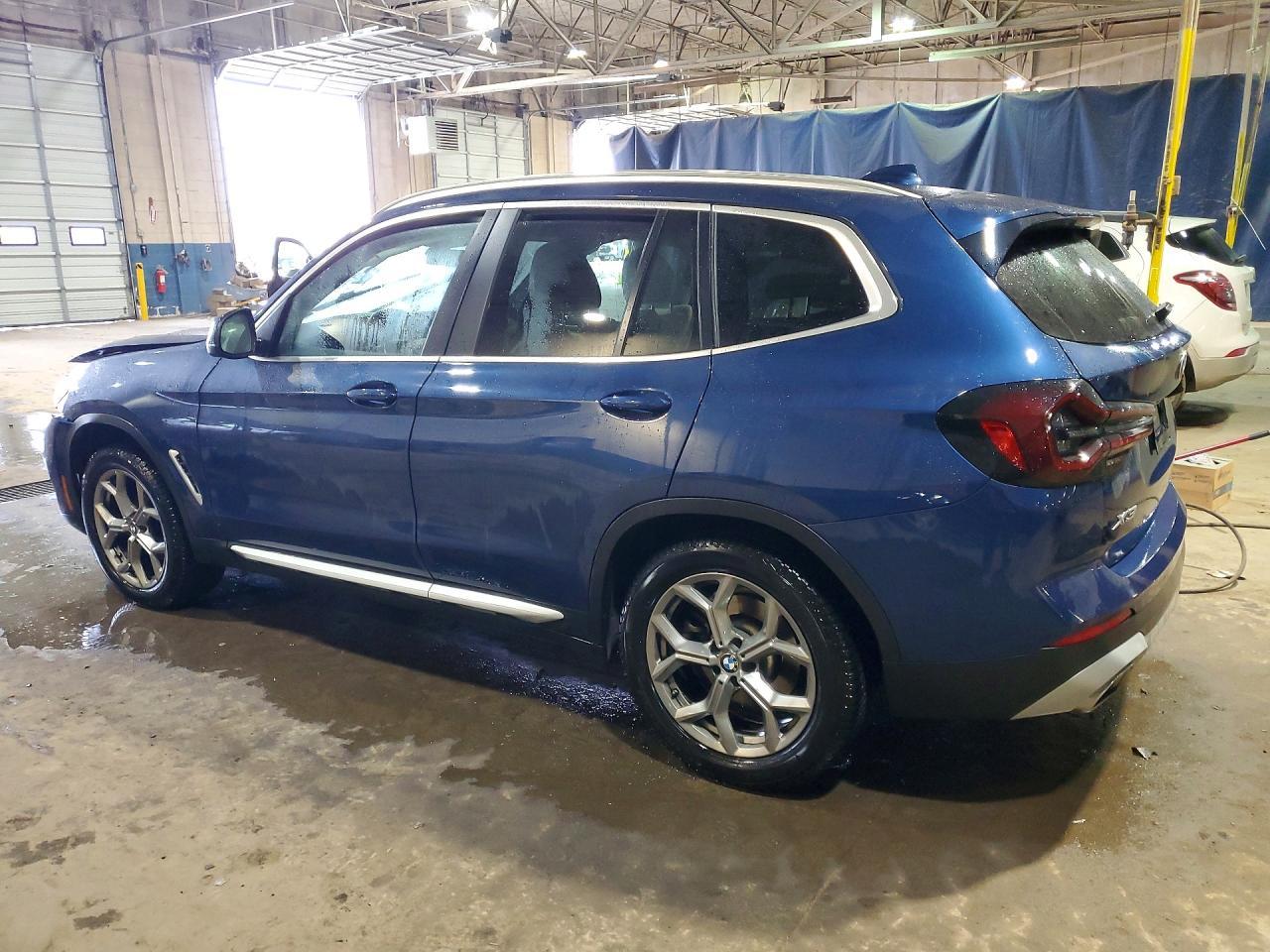 2022 BMW X3 xDrive30I - Фото 2