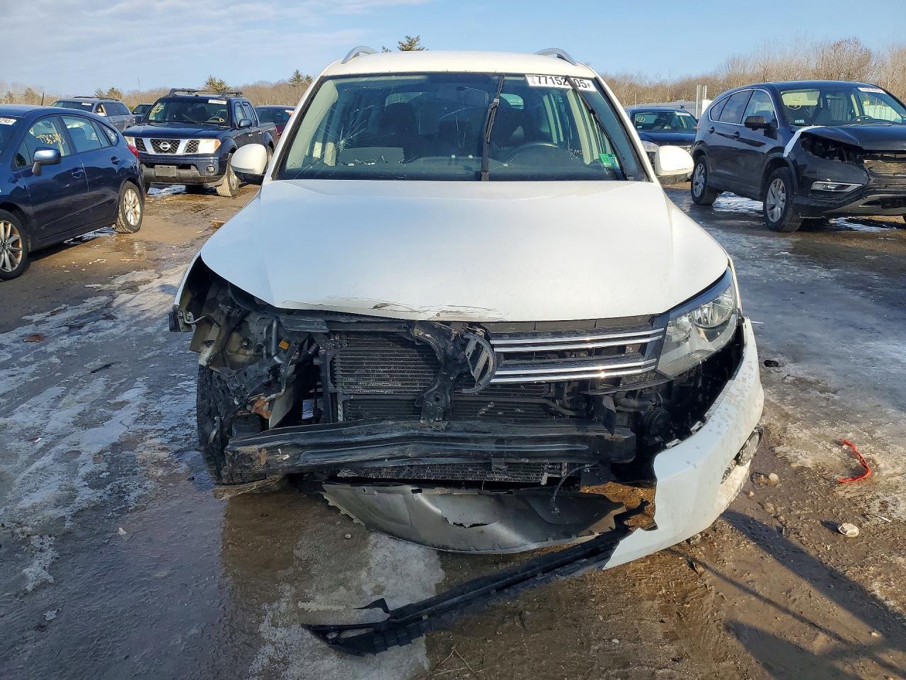 2014 Volkswagen Tiguan S - Фото 5