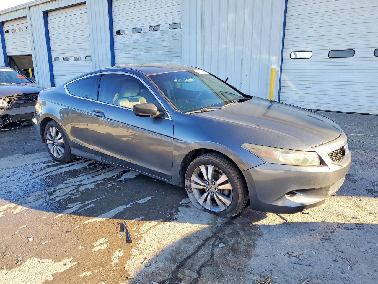 2010 Honda Accord Lx - Image 4