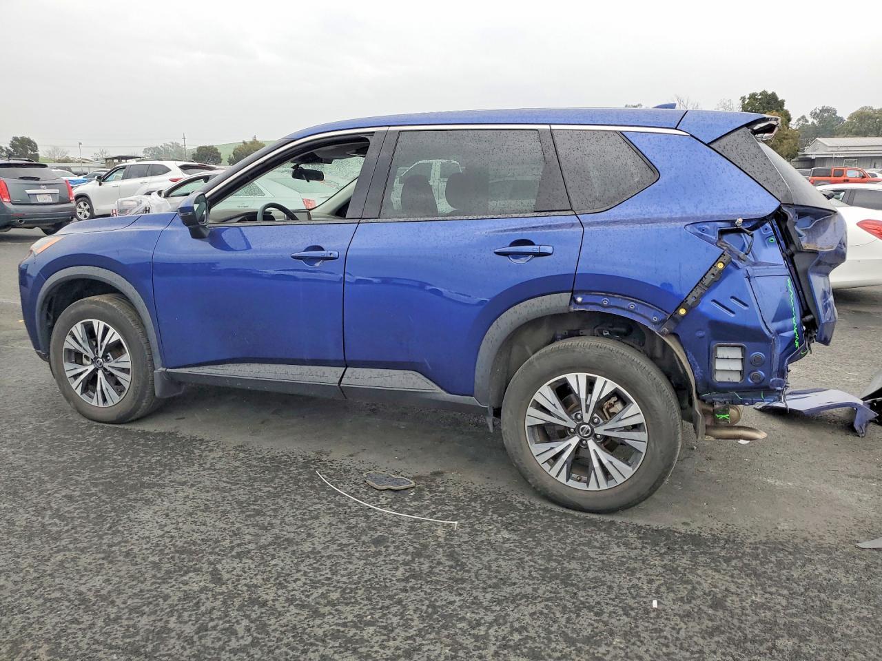 2021 Nissan Rogue Sv - Image 2