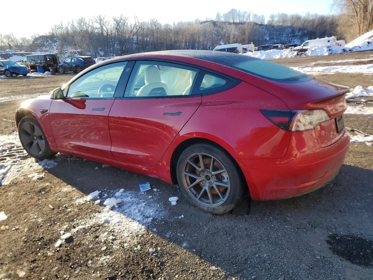 2022 Tesla Model 3 - Image 2