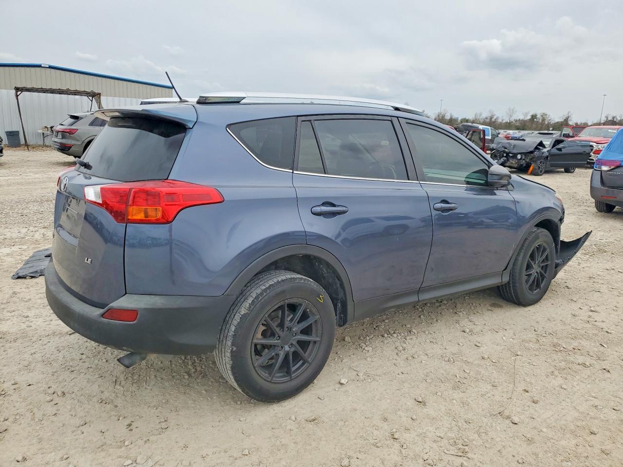 2014 Toyota Rav4 Le - Фото 3