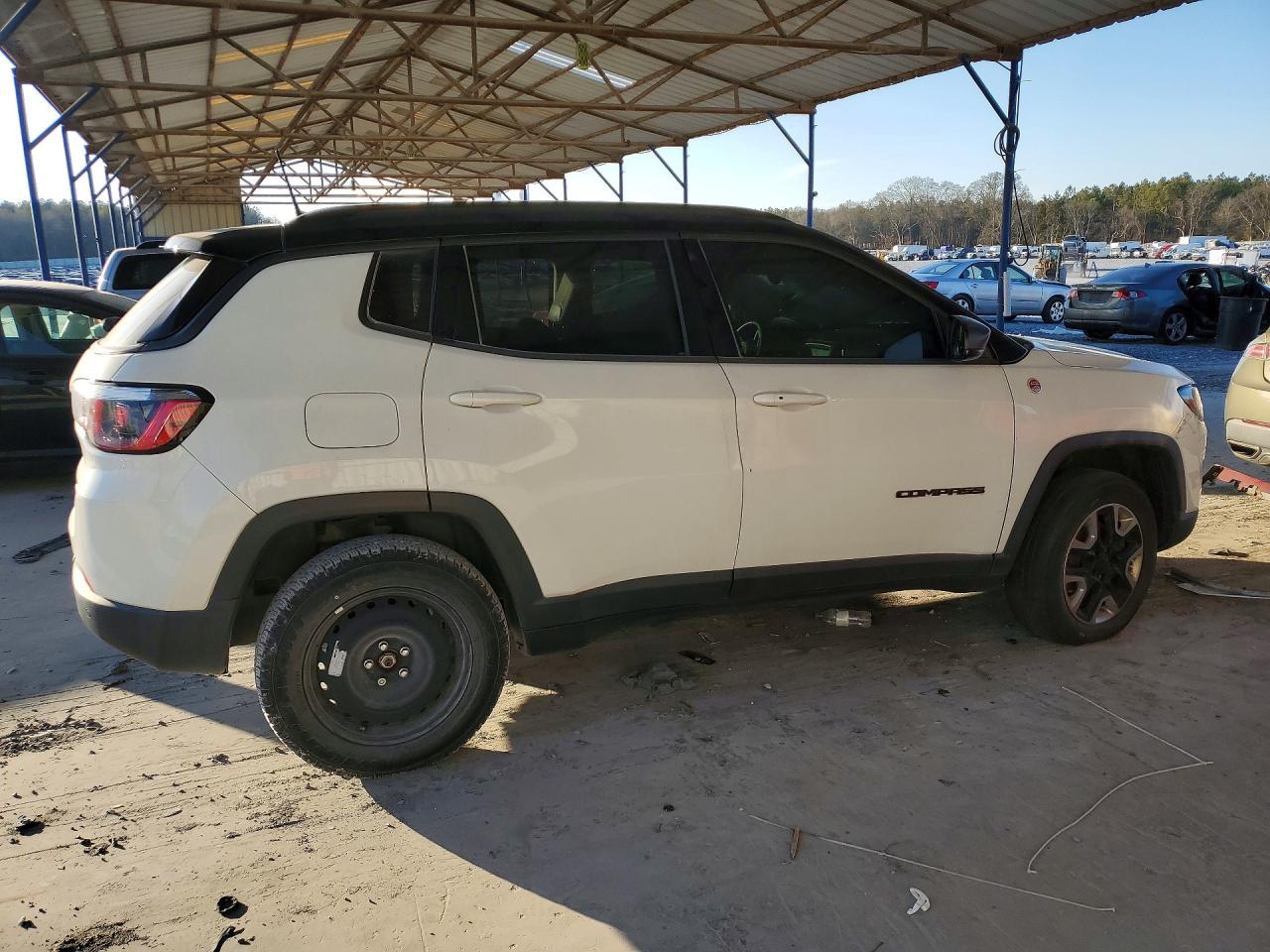 2018 Jeep Compass Trailhawk - Фото 3