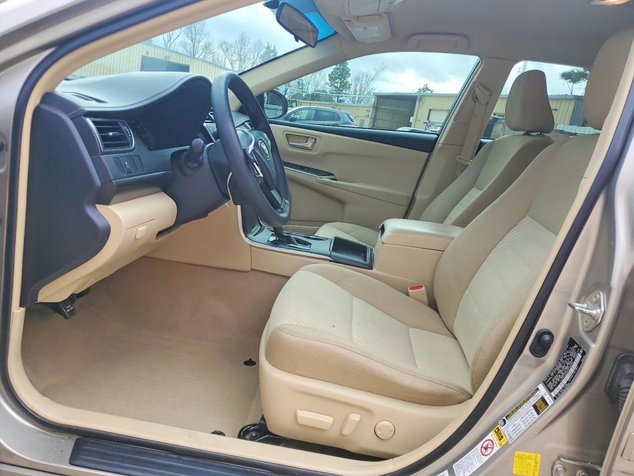 2015 Toyota Camry Le - Фото 7