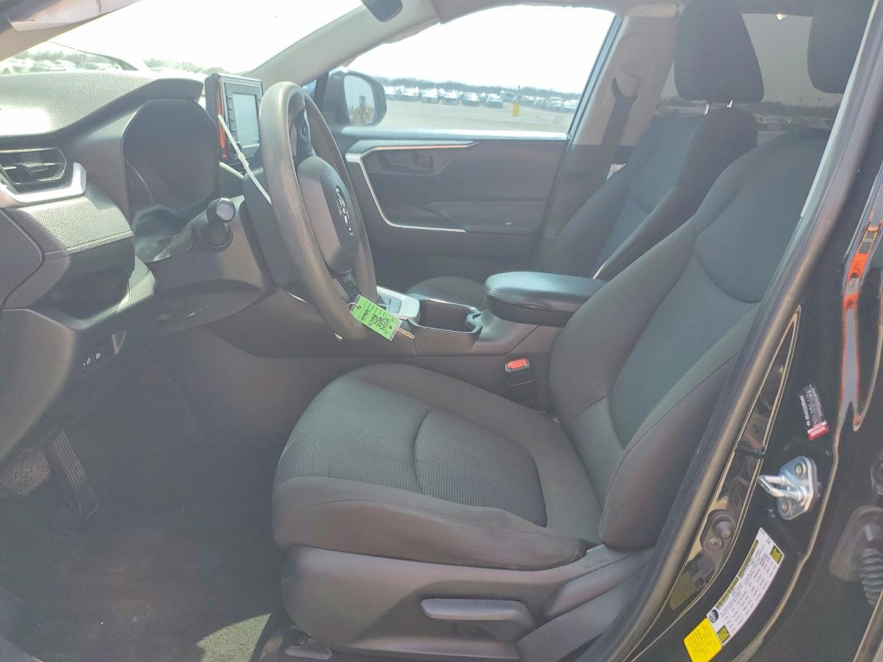 2022 Toyota Rav4 Le - Фото 7