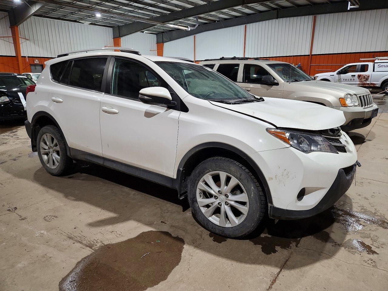 2015 Toyota Rav4 Le - Image 4