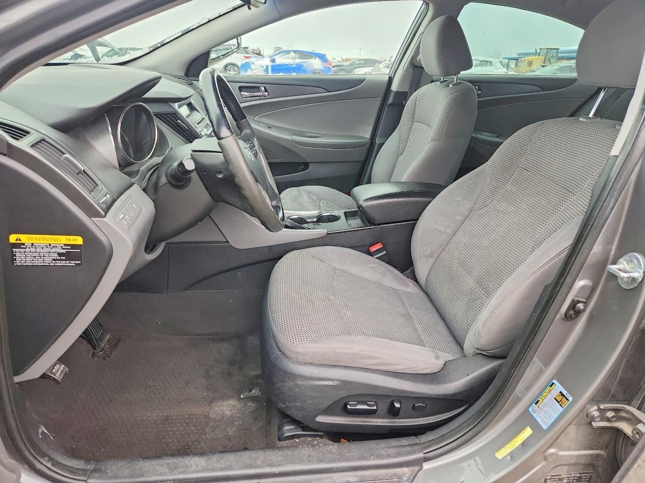 2012 Hyundai Sonata Gls - Image 7