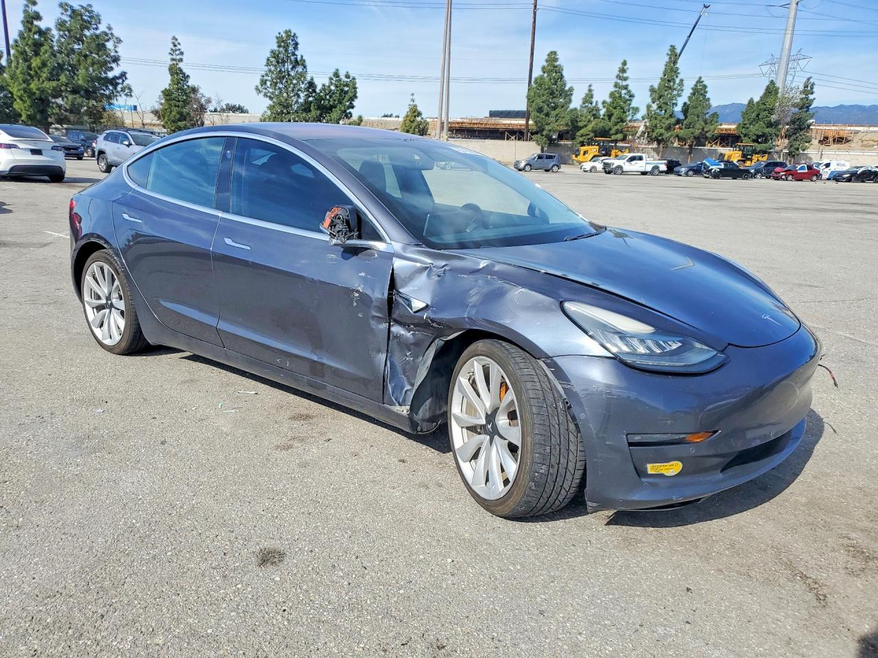 2018 Tesla Model 3 - Фото 4