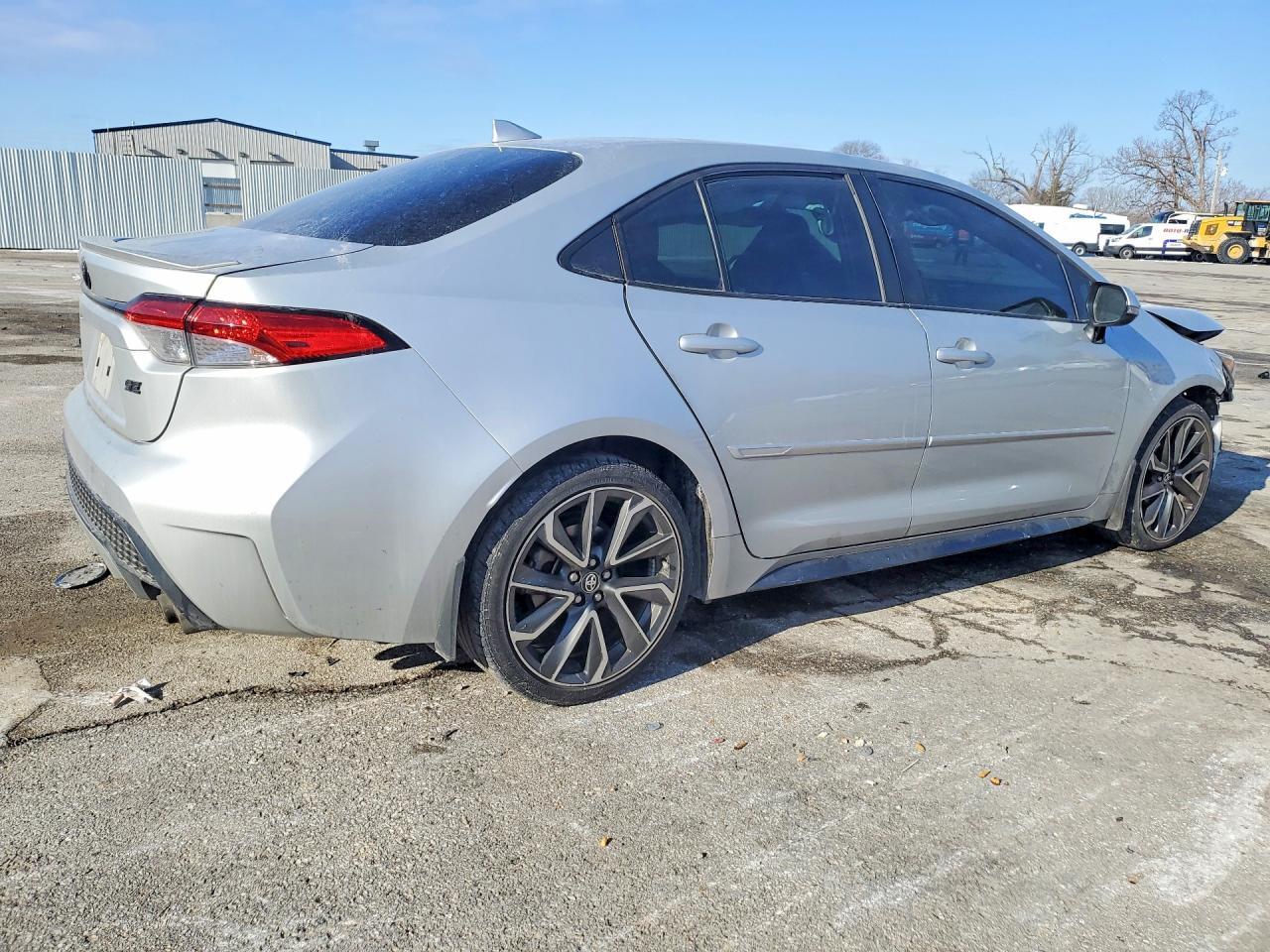2021 Toyota Corolla Se - Фото 3
