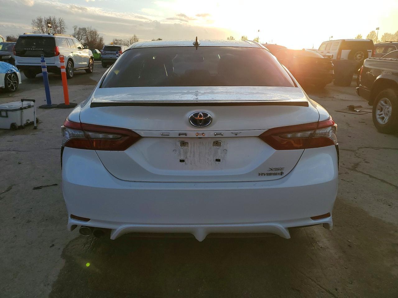 2021 Toyota Camry Xse - Image 6