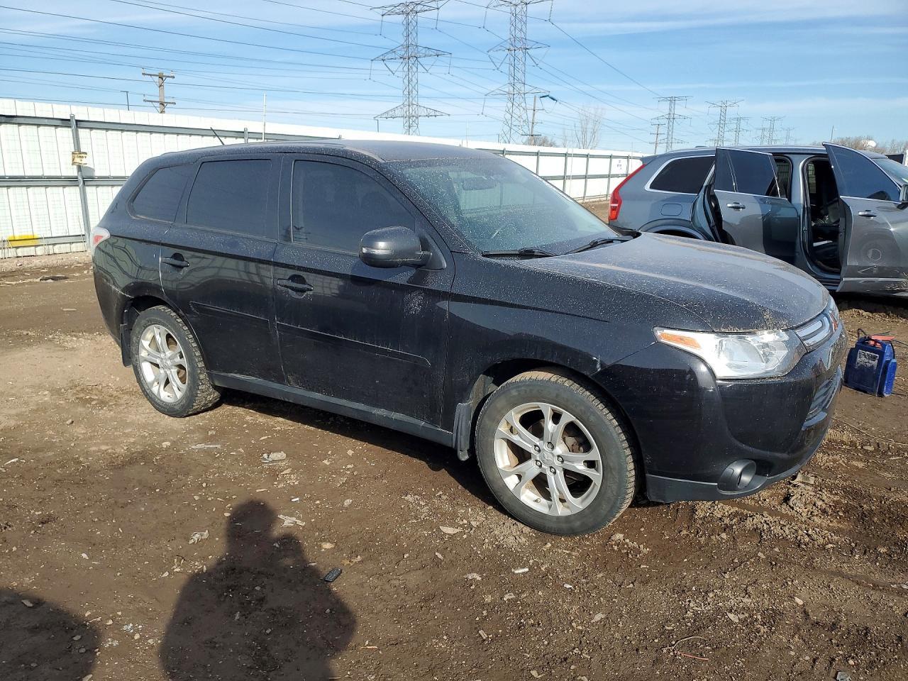 2014 Mitsubishi Outlander Se - Фото 4