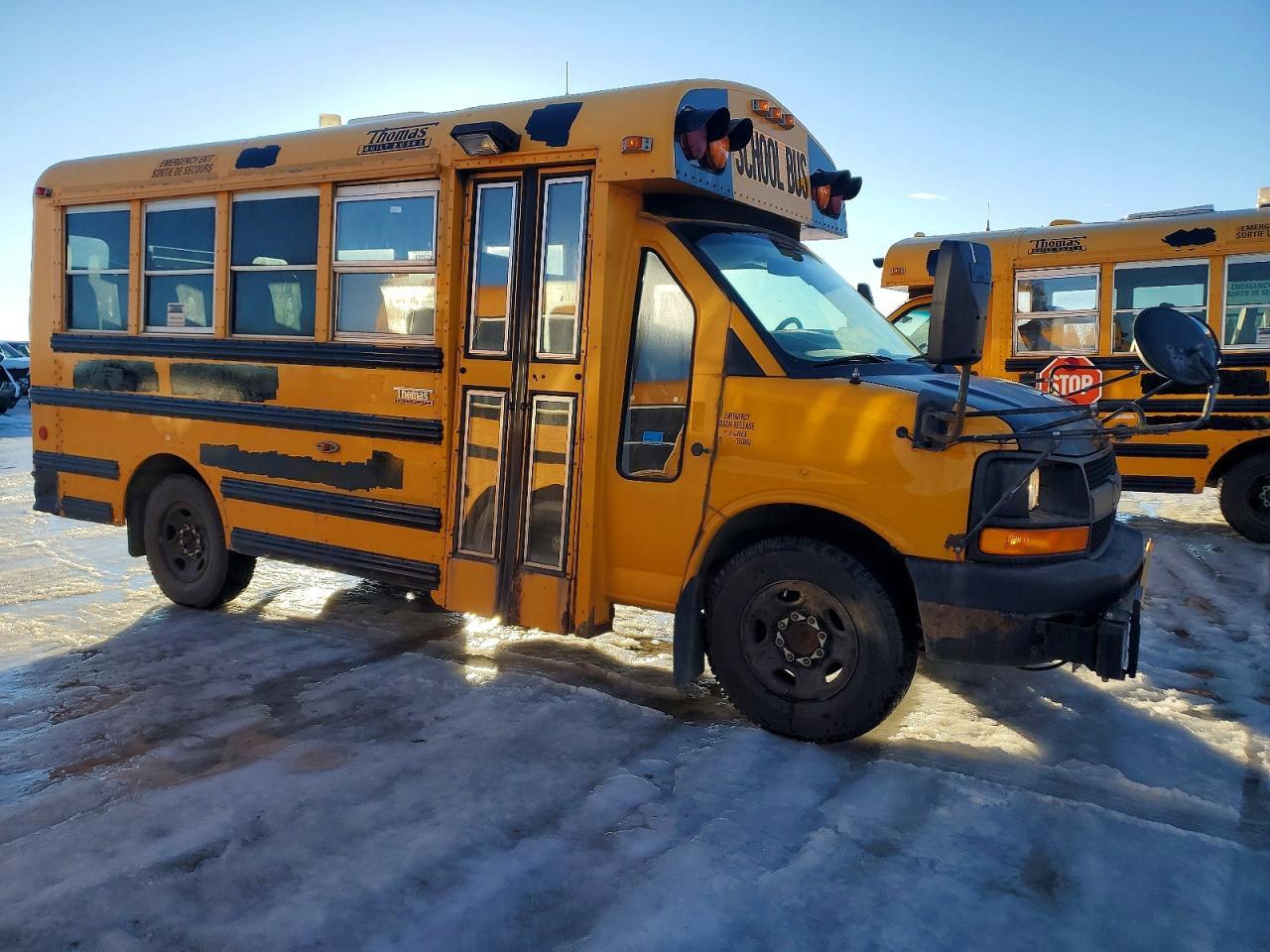 2010 Chevrolet Express G3 - School Bus