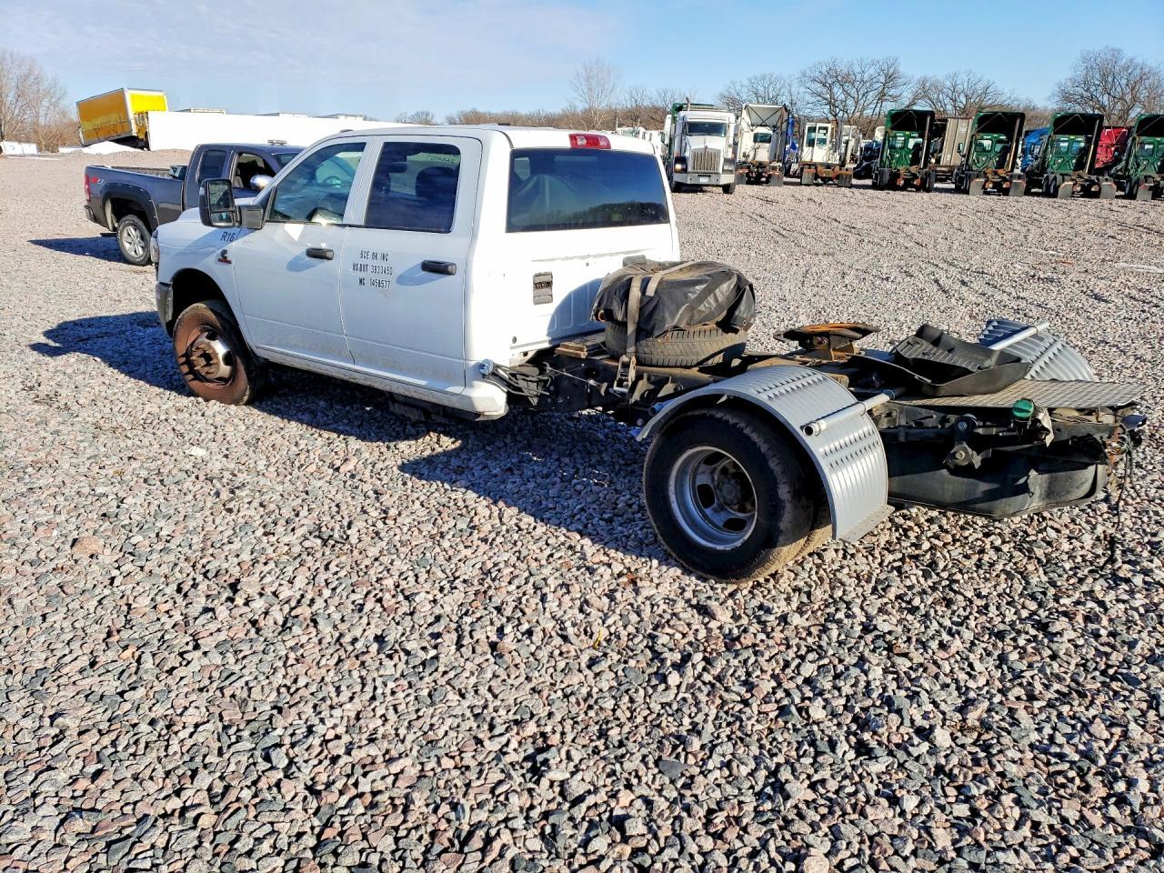 2023 Ram 3500 - Фото 2