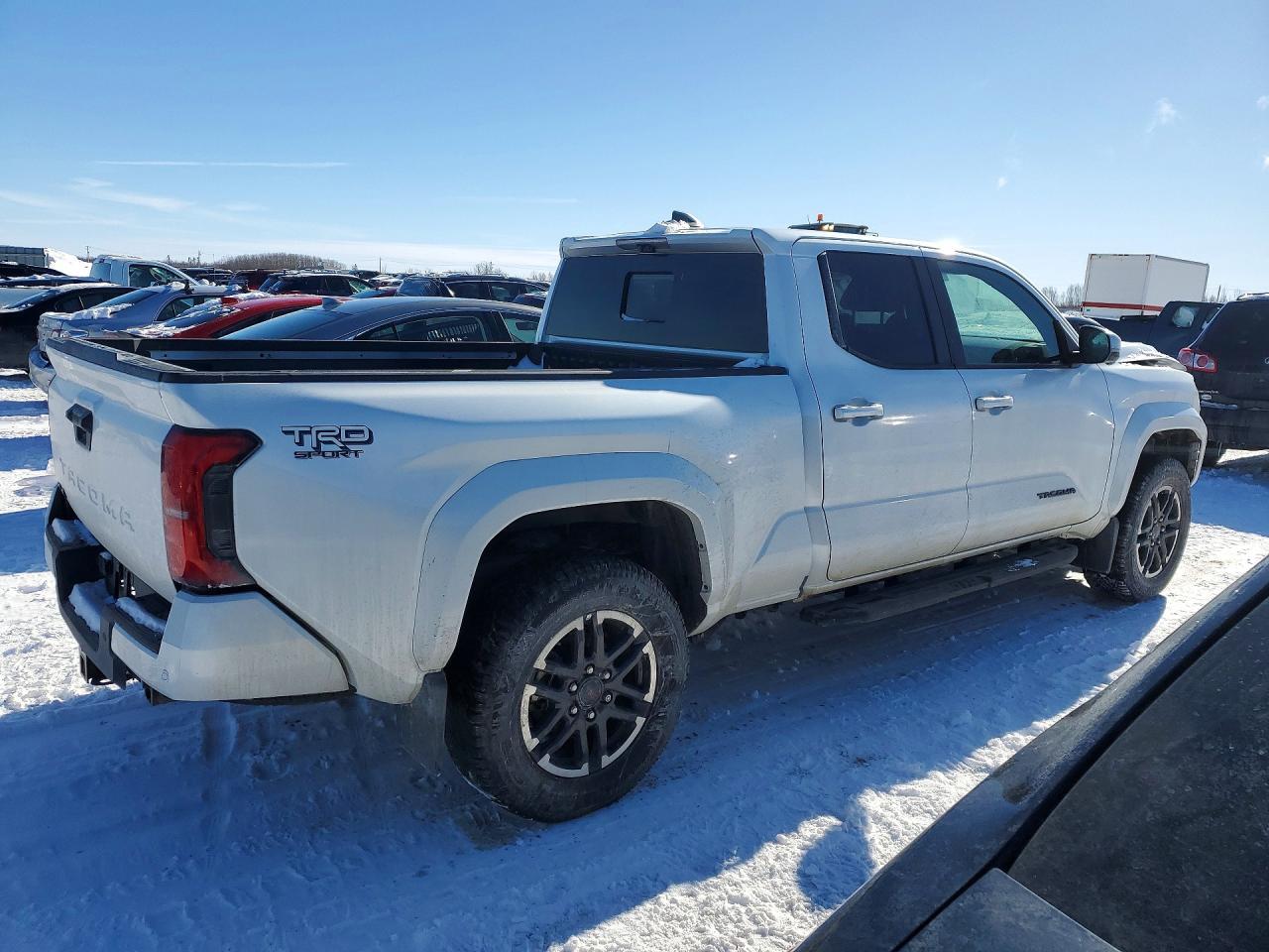 2025 Toyota Tacoma Double Cab - Фото 3