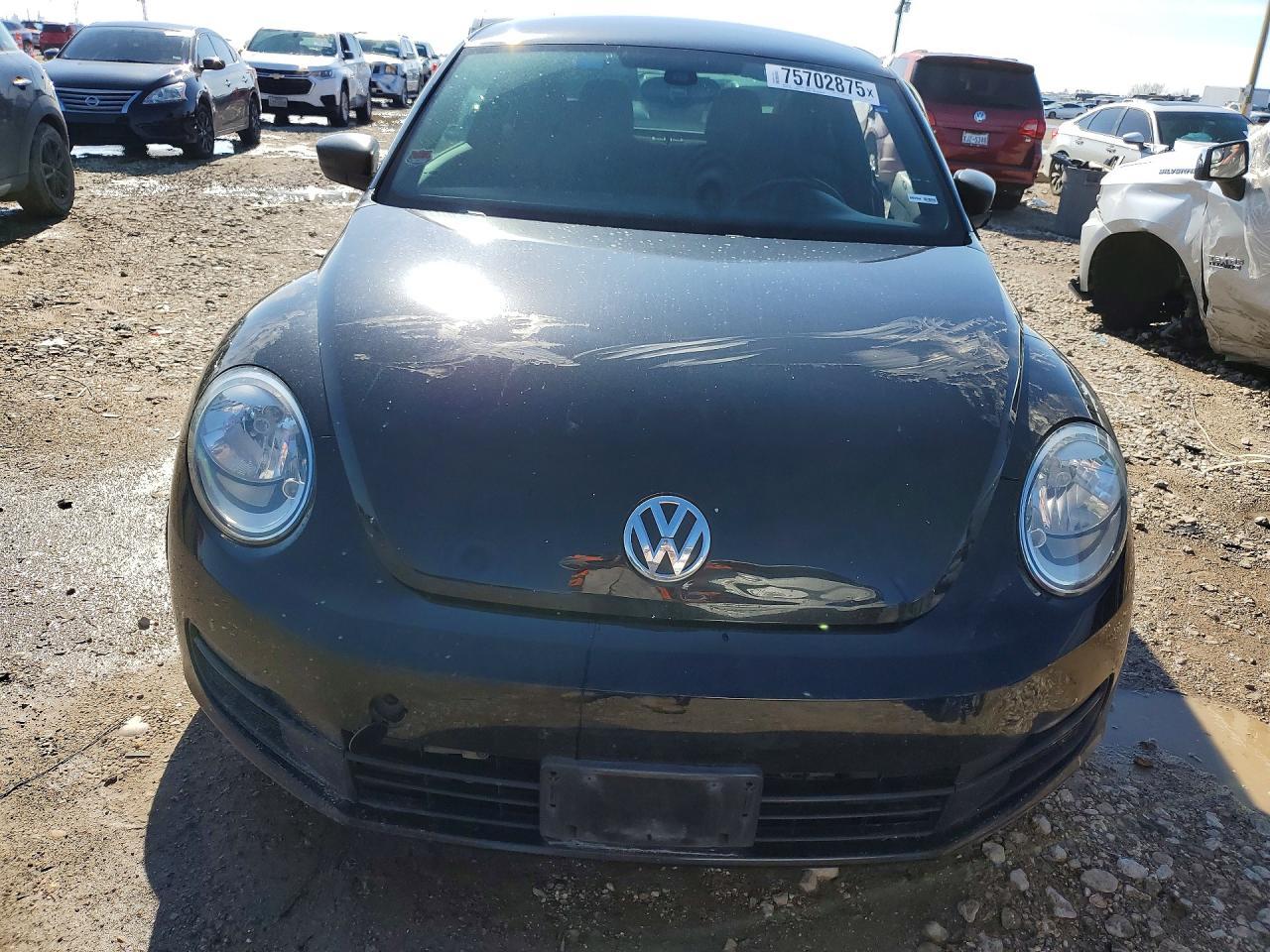 2016 Volkswagen Beetle 1.8T - Image 5