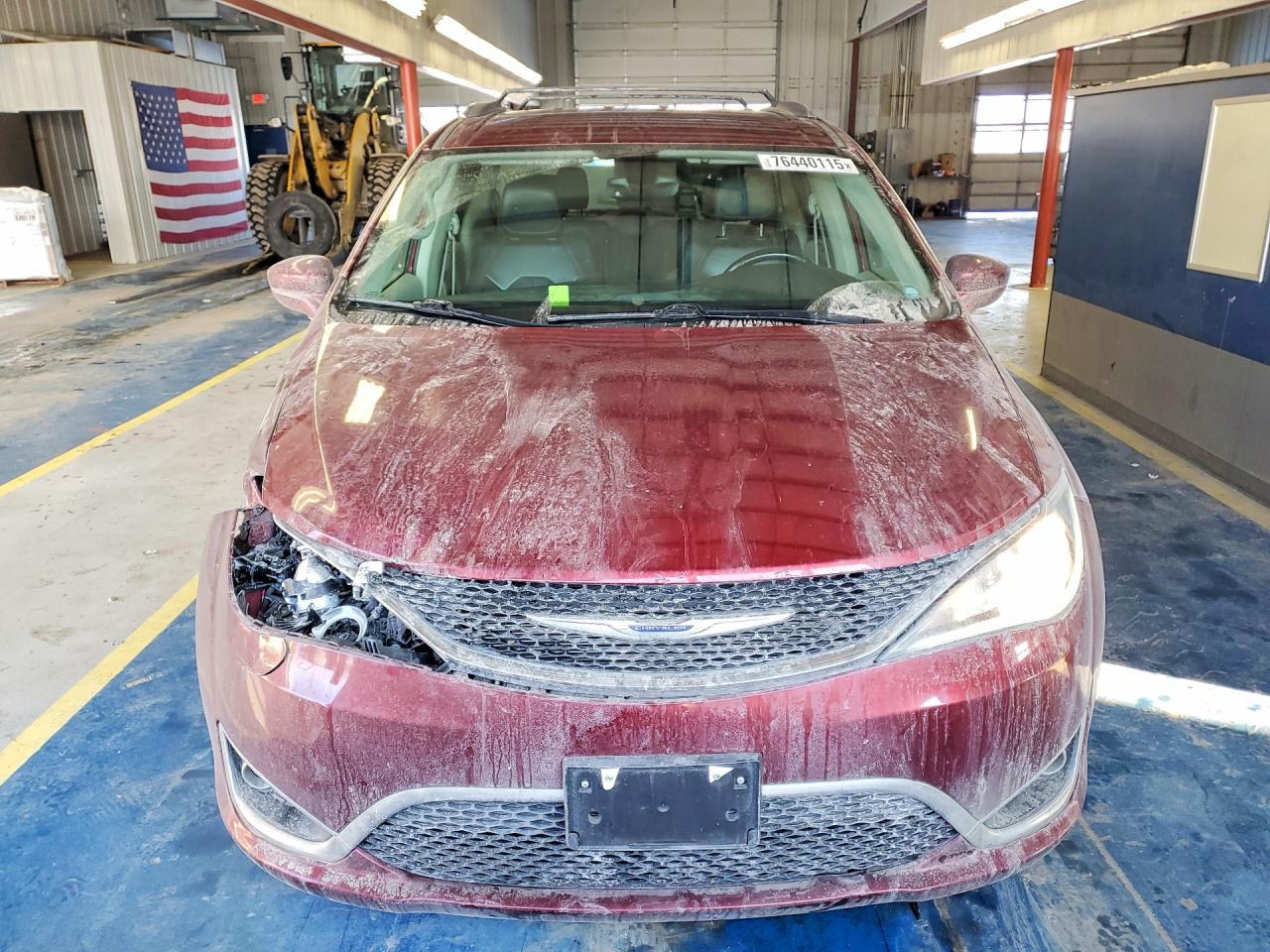 2019 Chrysler Pacifica Touring L - Image 5