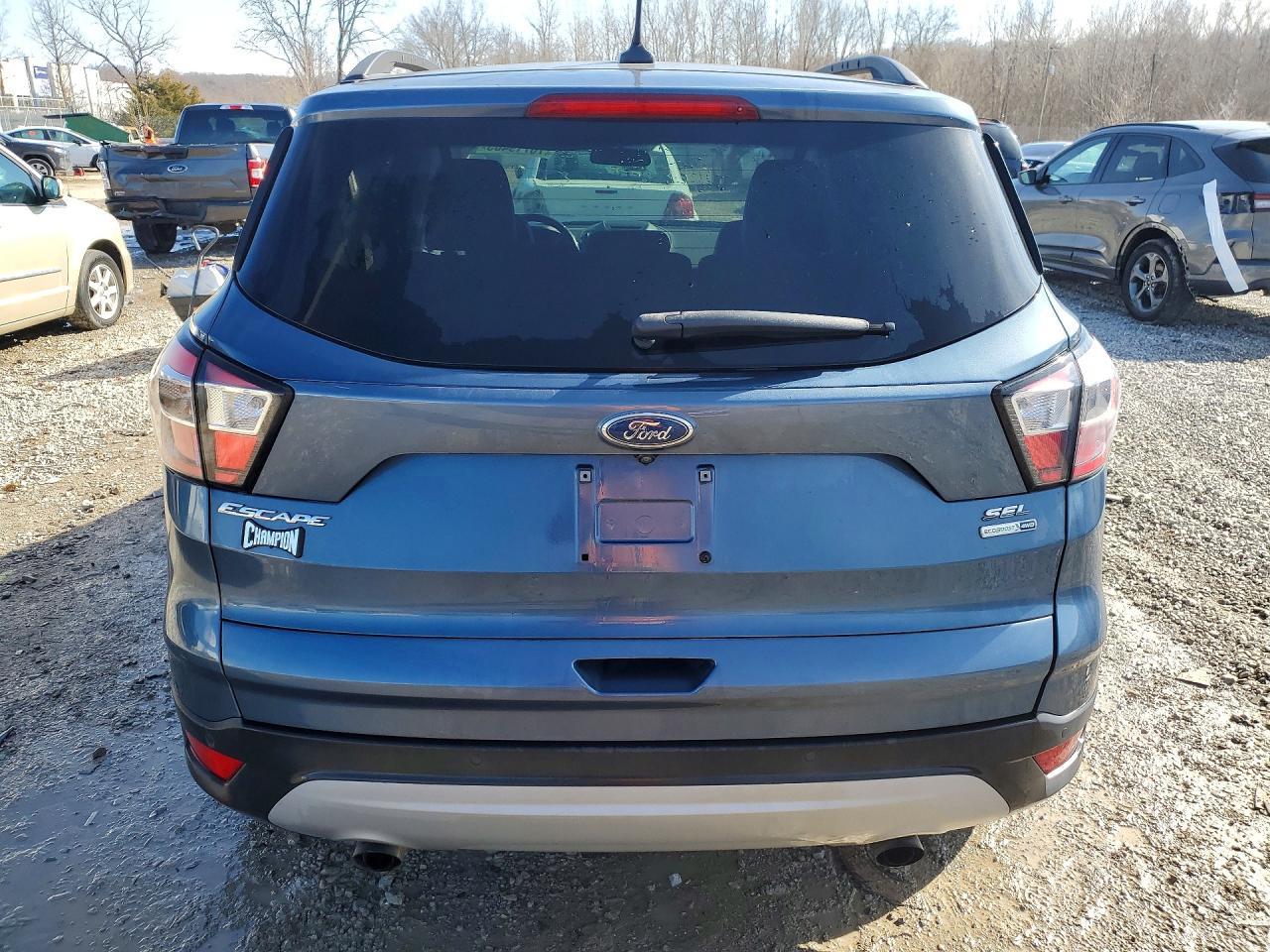 2018 Ford Escape Sel - Фото 6