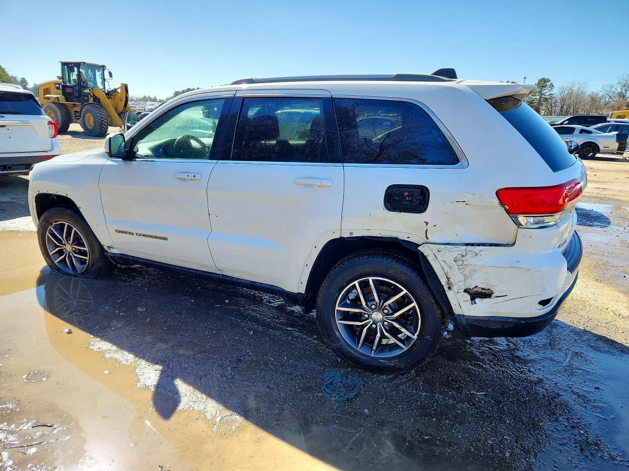 2018 Jeep Grand Cherokee Laredo - Фото 2