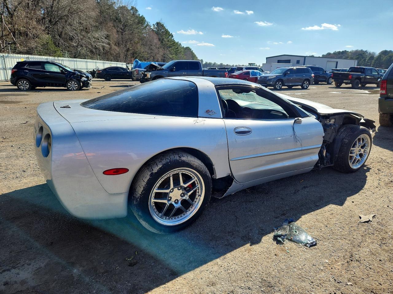 2000 Chevrolet Corvette - Фото 3