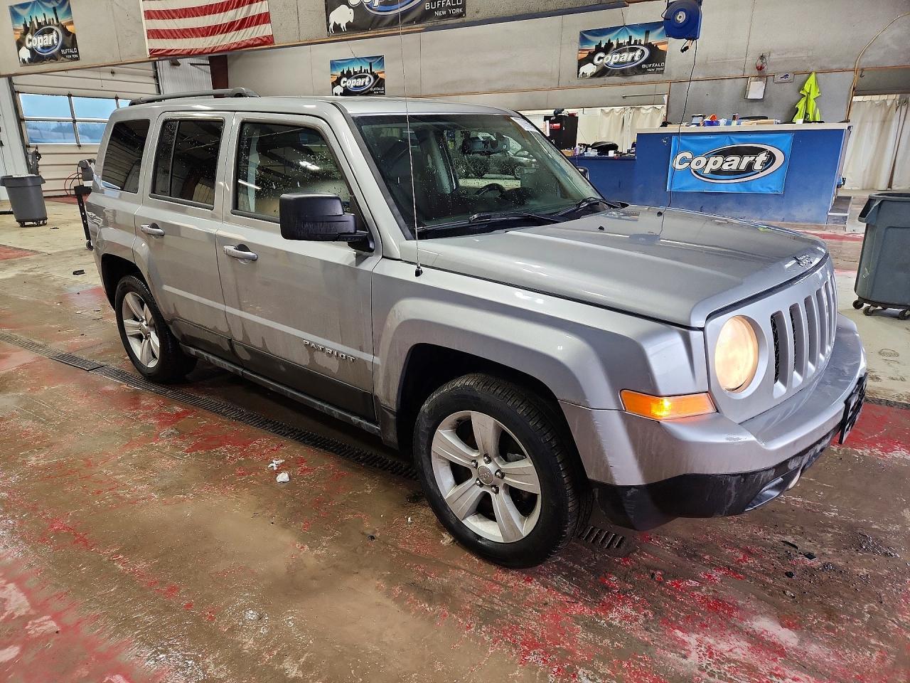 2016 Jeep Patriot Latitude - Image 4