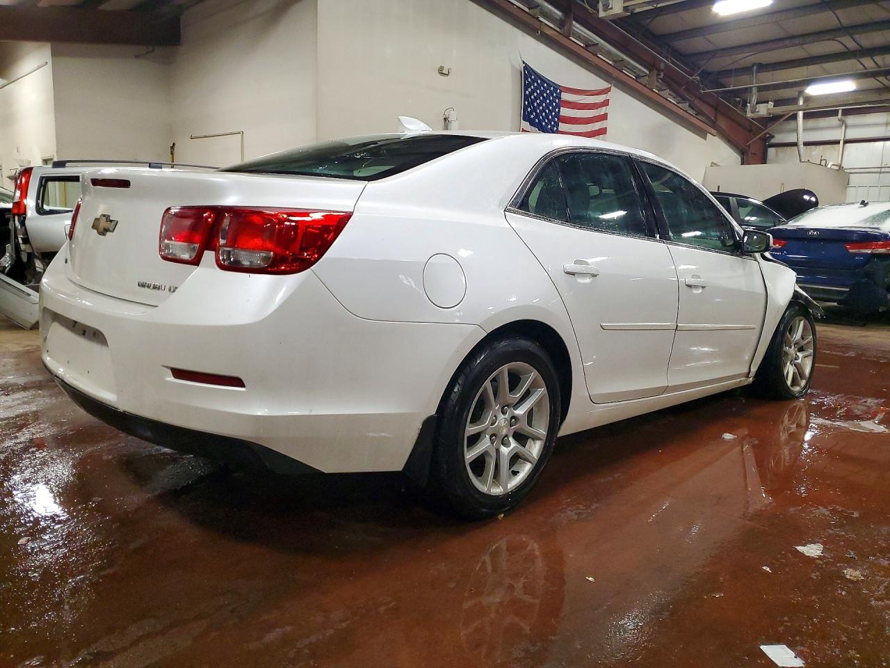 2015 Chevrolet Malibu 1Lt - Фото 3