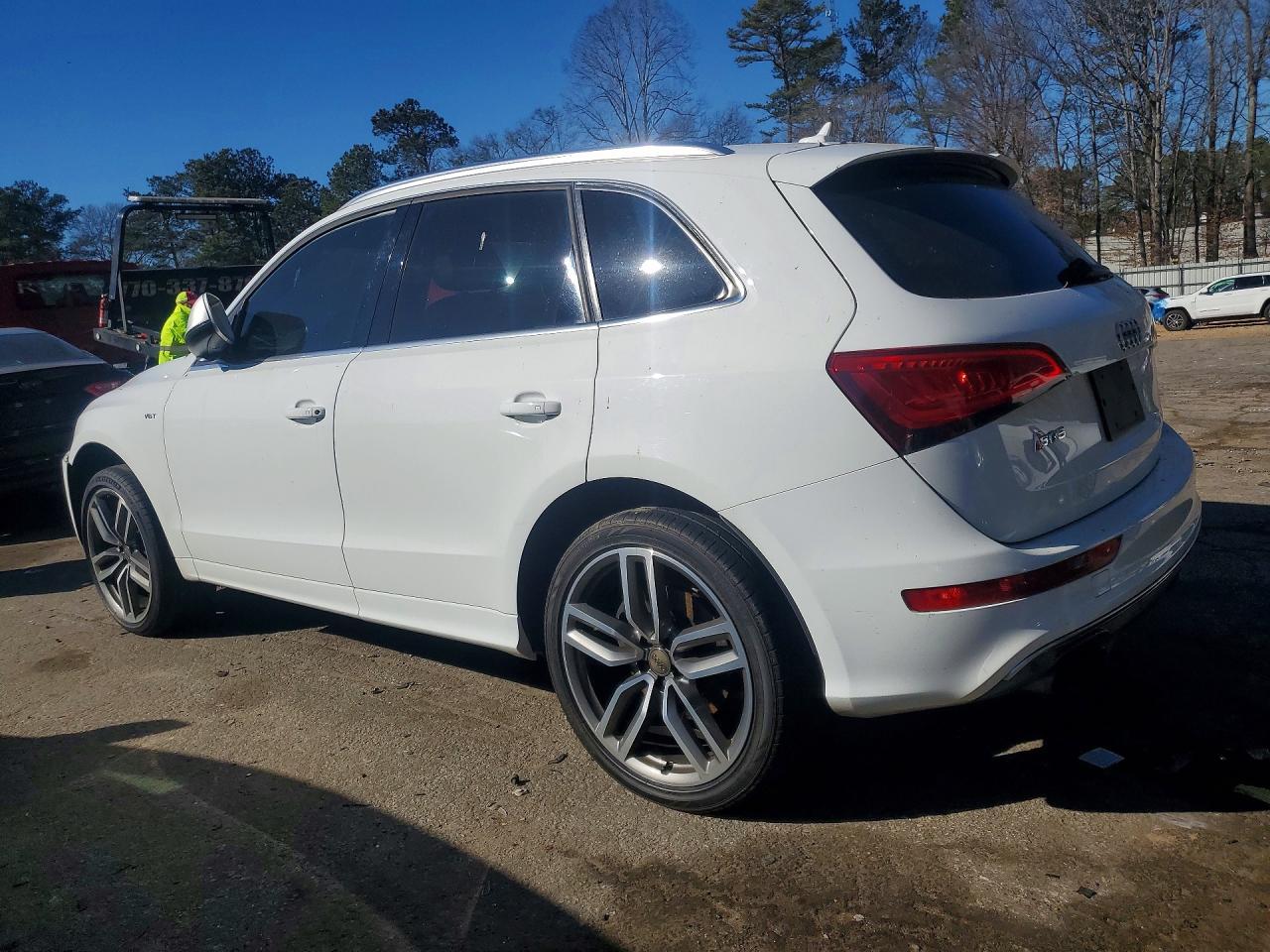 2014 Audi Sq5 Premium Plus - Image 2