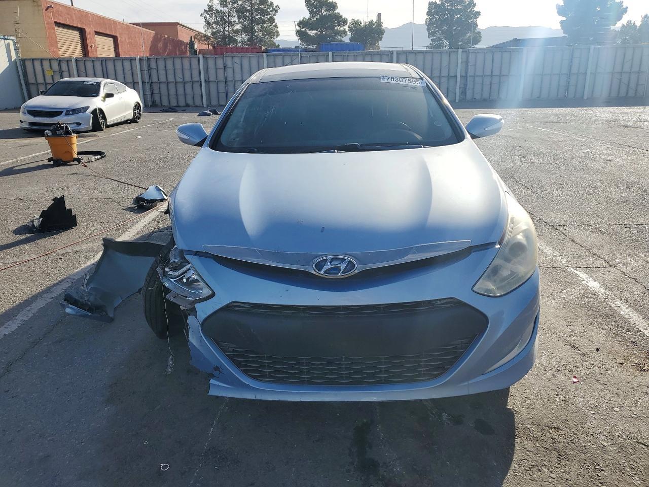 2011 Hyundai Sonata Hybrid Premium - Фото 5