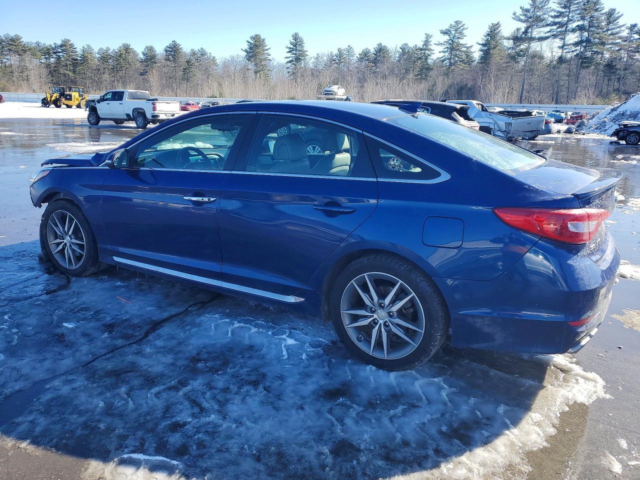 2017 Hyundai Sonata Sport 2.0T - Фото 2