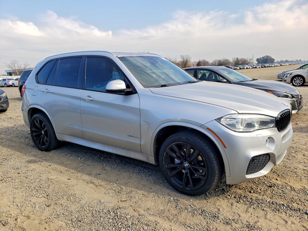 2015 BMW X5 xDrive35D - Image 4