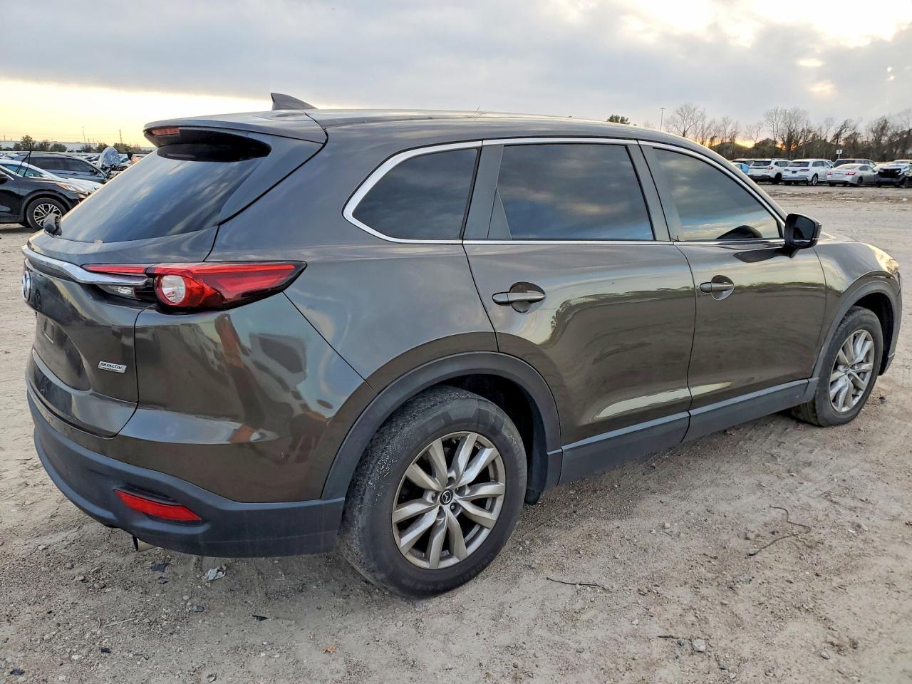 2016 Mazda Cx-9 Touring - Фото 3