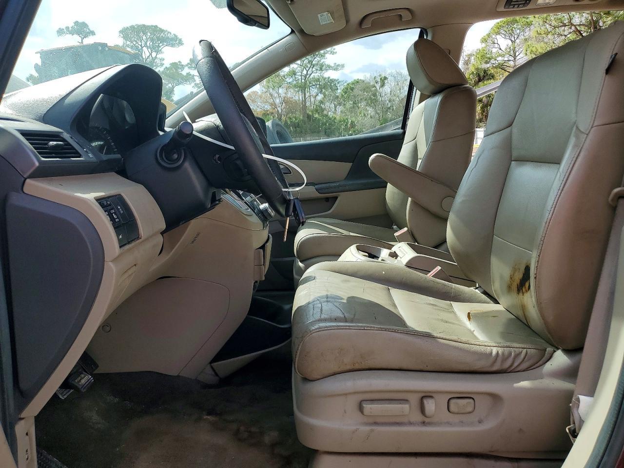 2013 Honda Odyssey Exl - Image 7