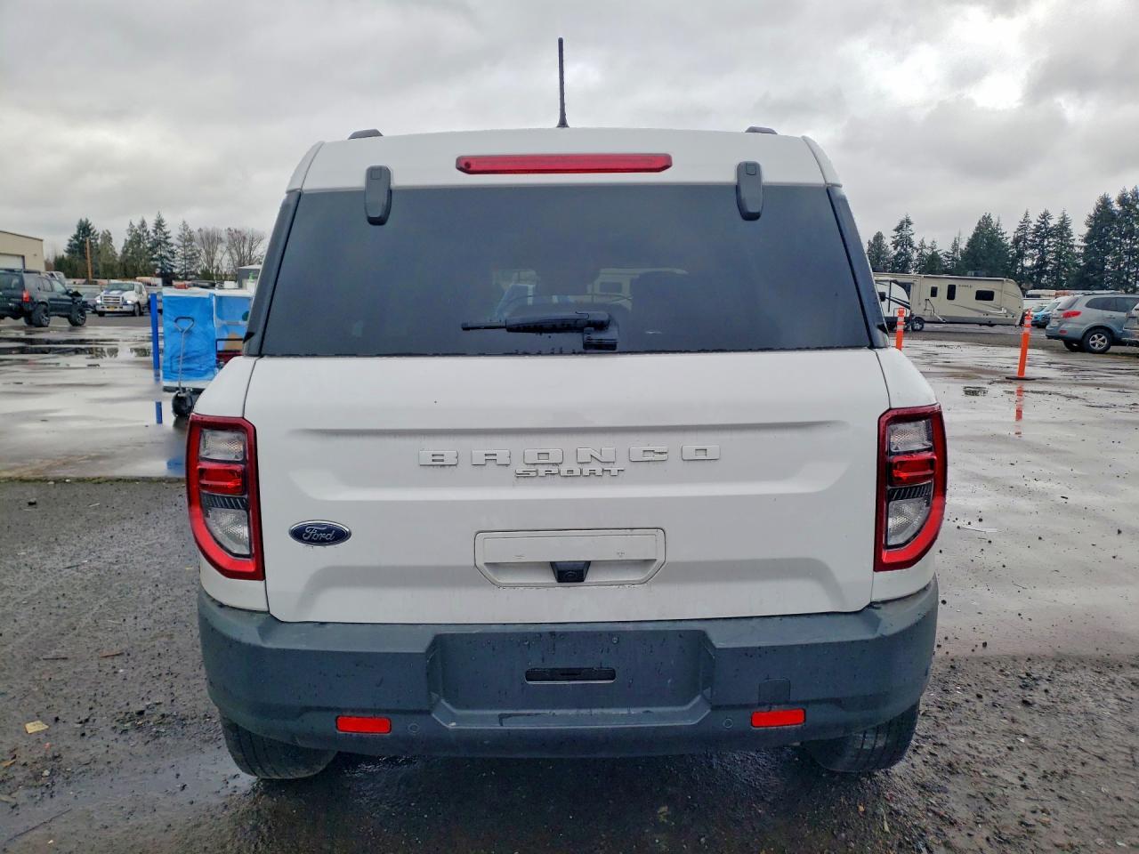 2023 Ford Bronco Sport Outer Banks - Фото 6
