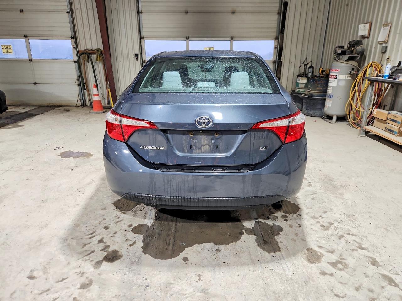 2015 Toyota Corolla Le - Фото 6