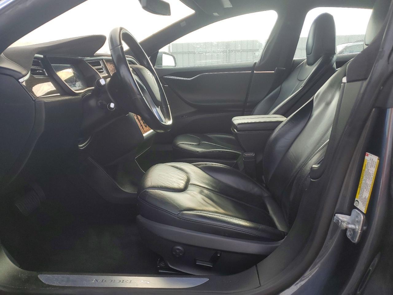 2015 Tesla Model S 60 - Image 7