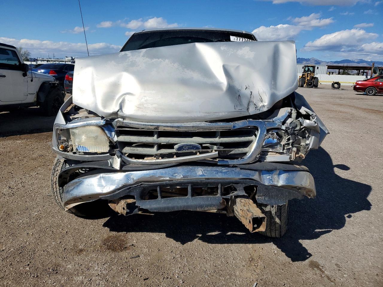 2000 Ford F150 - Image 5