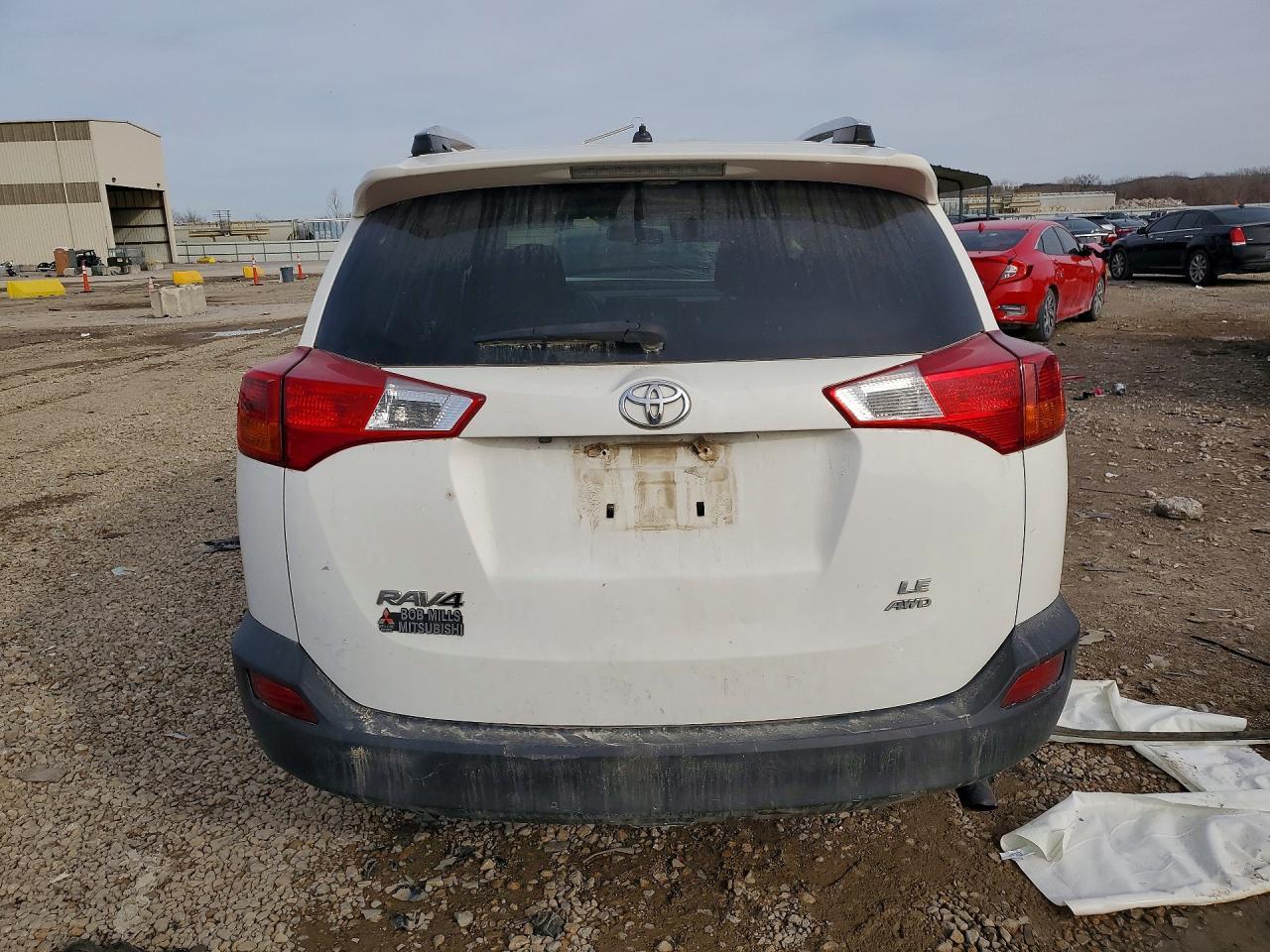 2015 Toyota Rav4 Le - Image 6