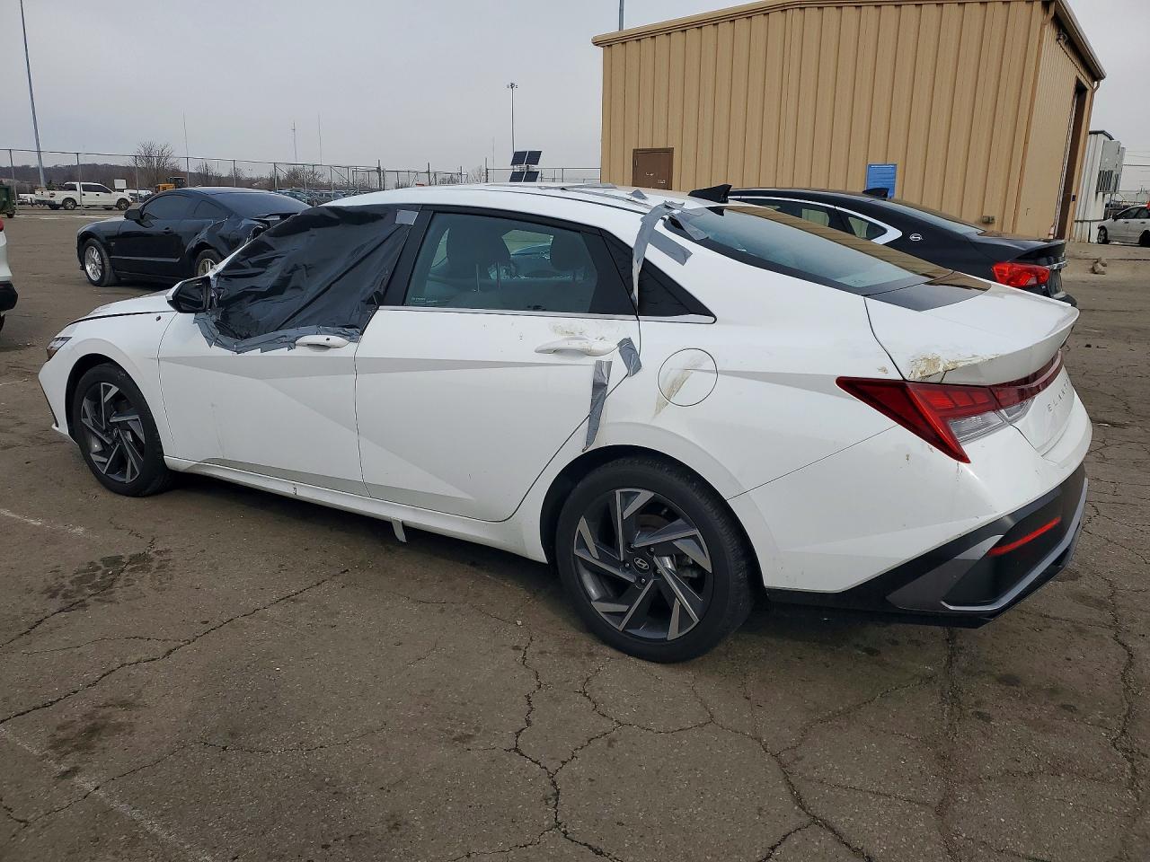 2024 Hyundai Elantra Sel - Фото 2