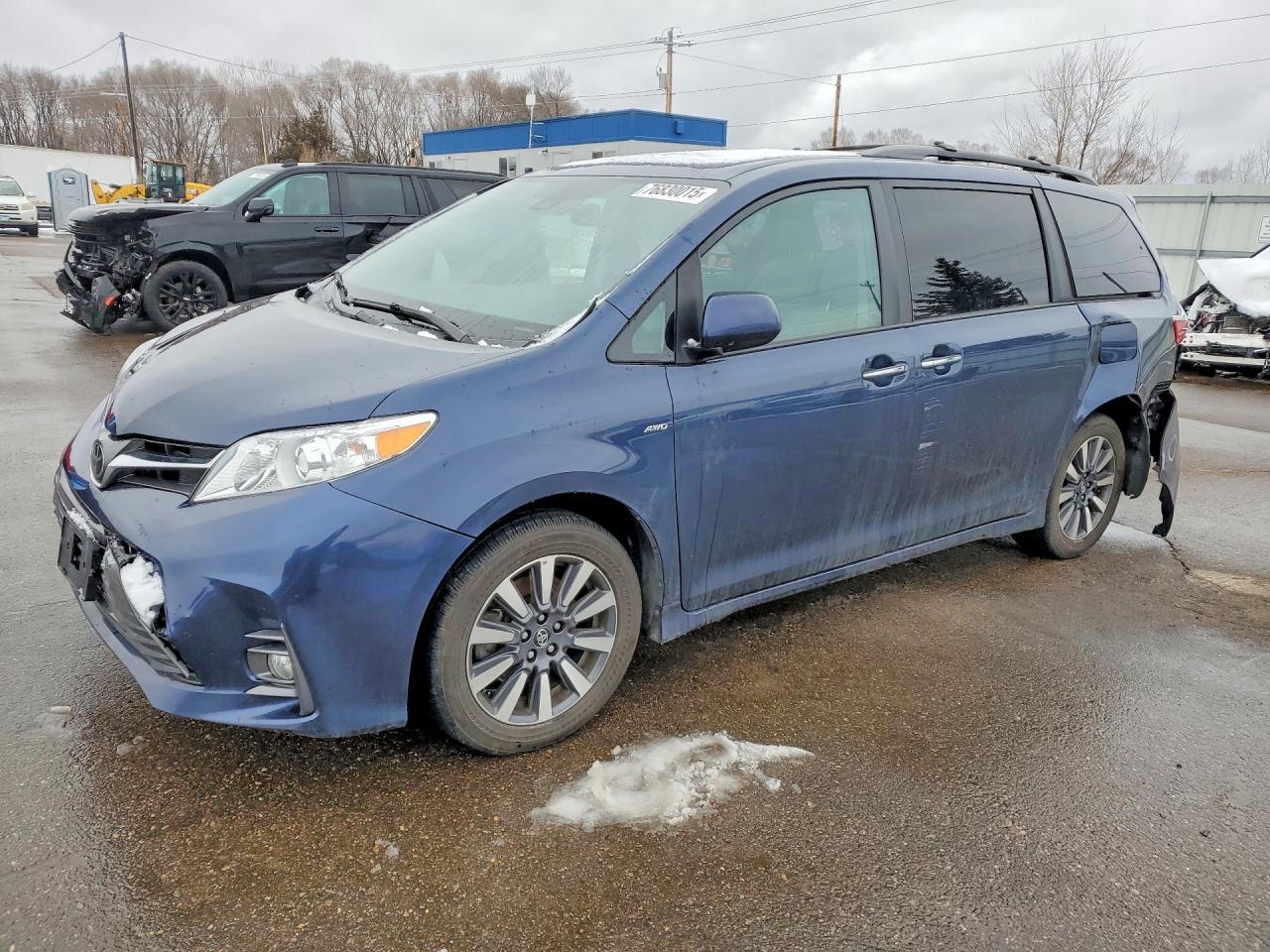2018 Toyota Sienna Xle