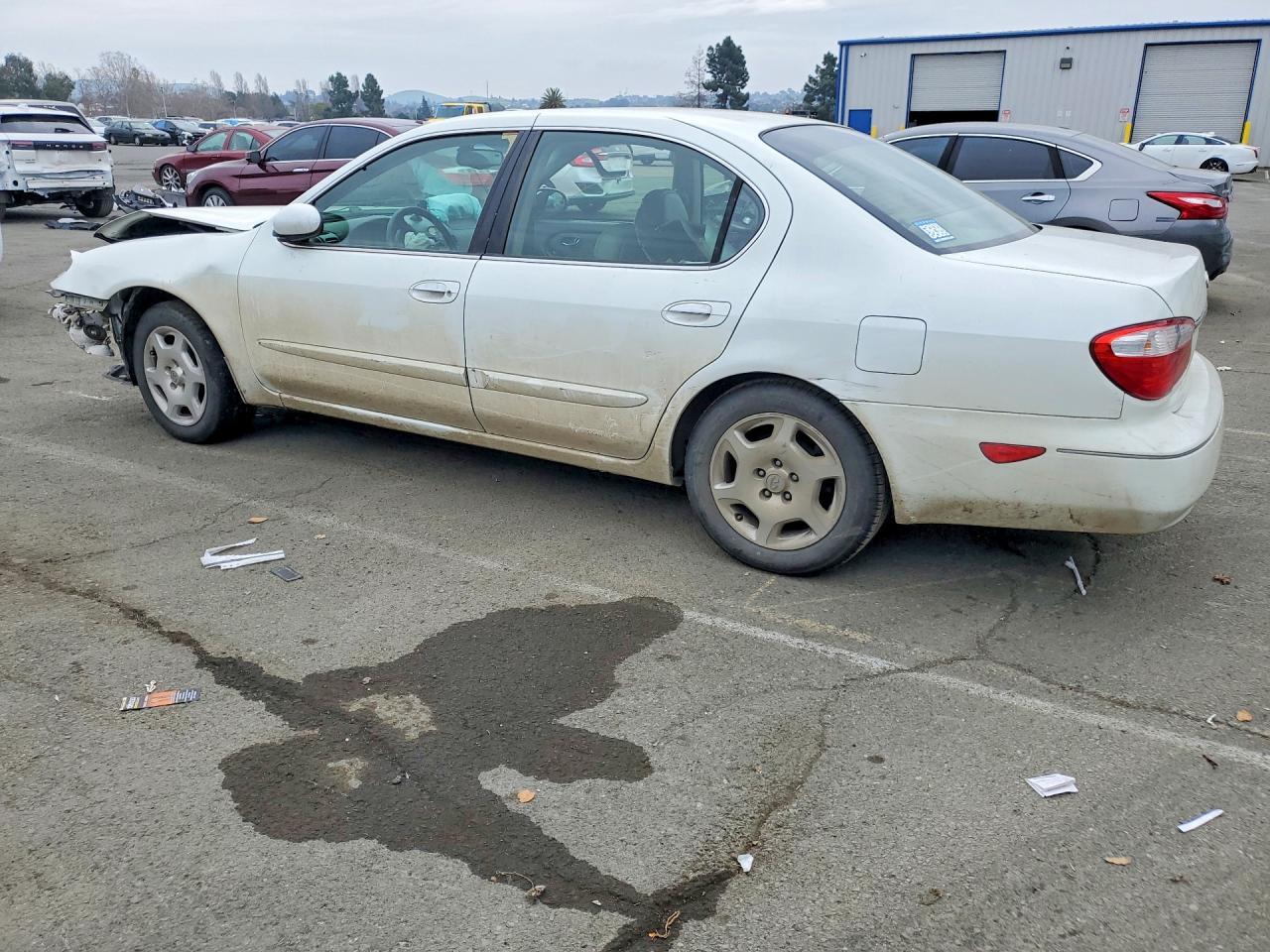 2001 Infiniti I30 - Фото 2